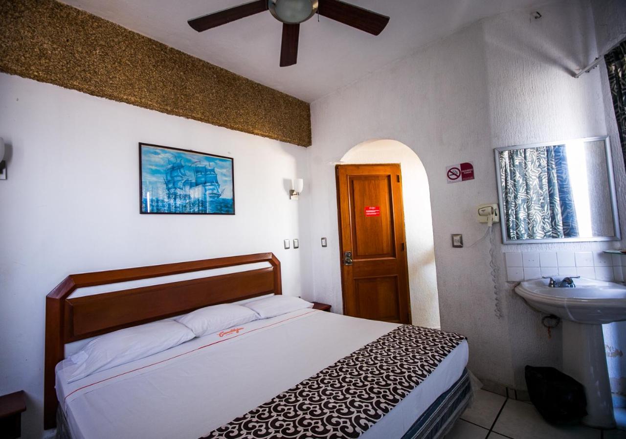 Hotel Candilejas Playa Veracruz Kültér fotó